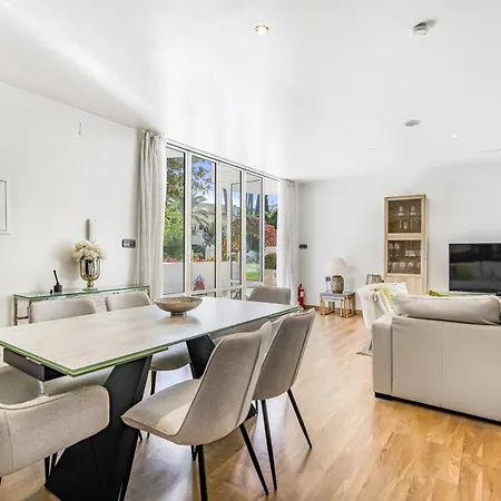 Real Apartment Marbella